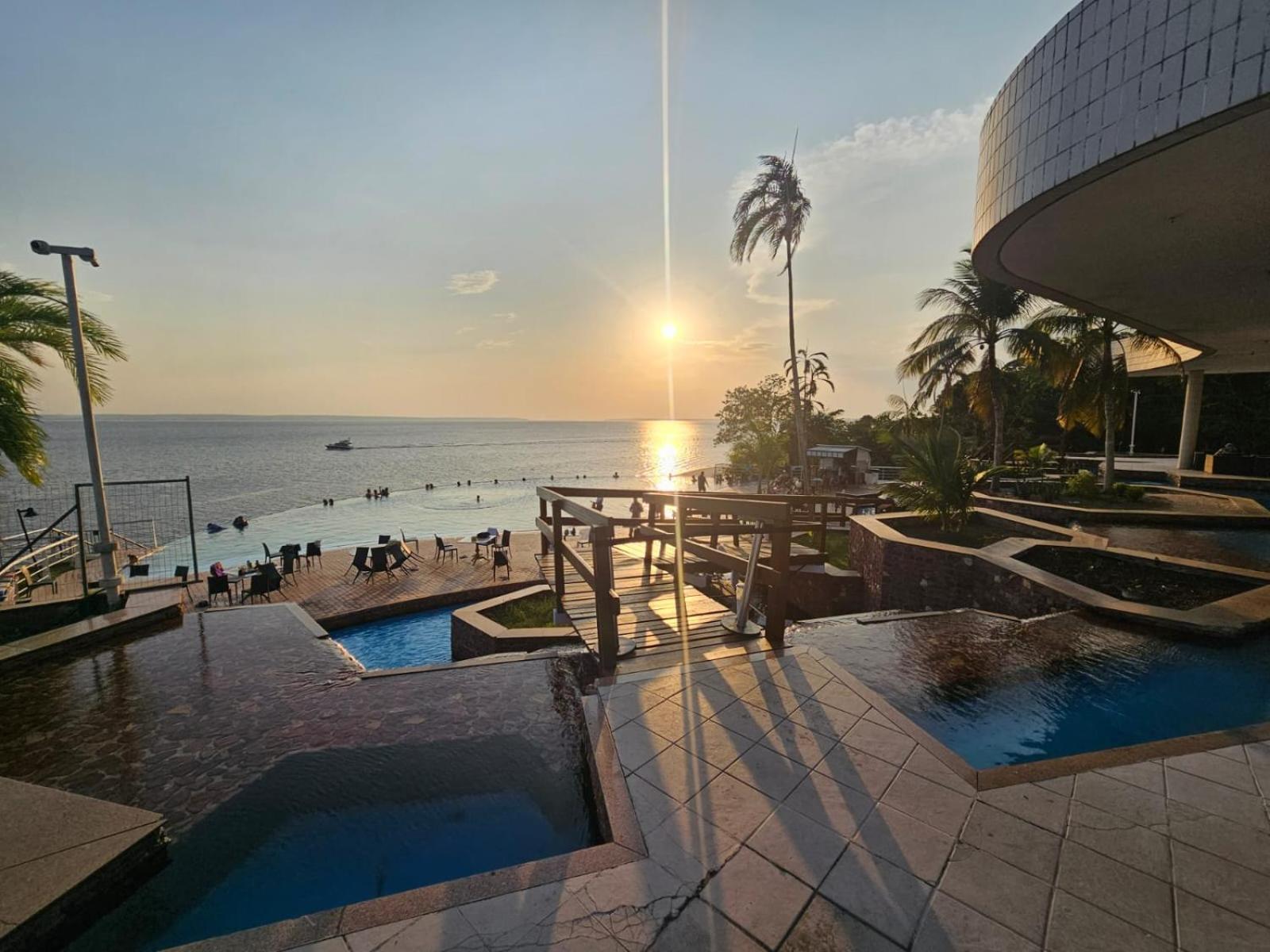 Aparthotel Tropical Executive Luxuoso Vista Pro Rio Manaus Esterno foto